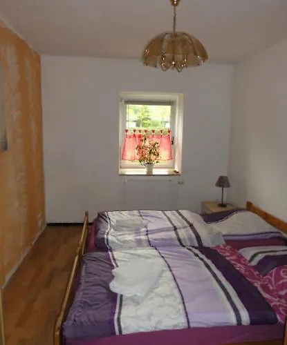 Πανσιόν Am Inselteich Weissthal